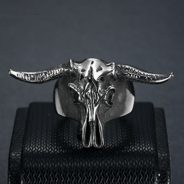 Longhorn Skull Ring - Sizes 7-12 - R135
