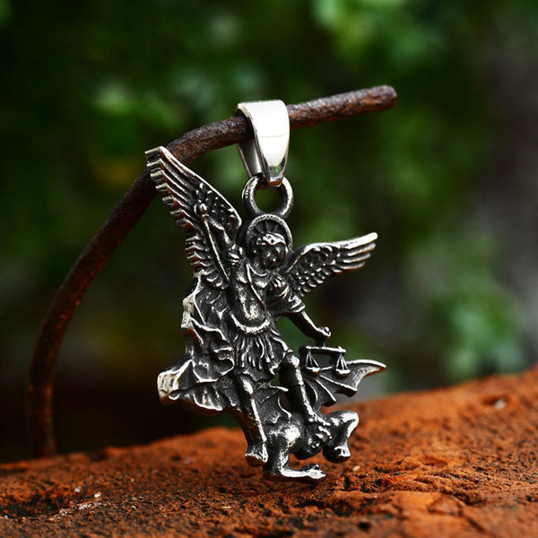 Viiona ST.Michael Archangel Stainless Steel Necklace