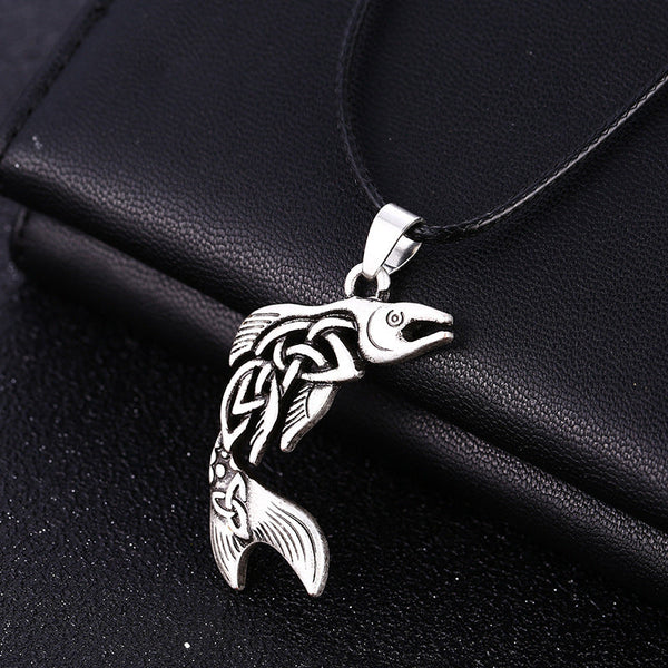 Halskette mit keltischem Meerjungfrau-Anhänger im Wikinger-Stil