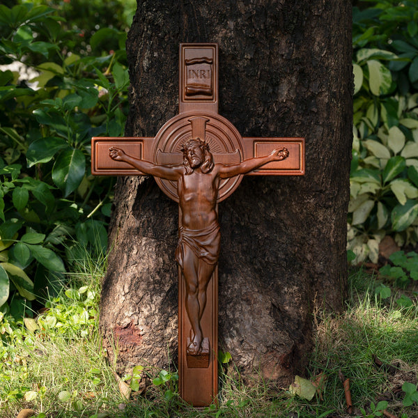 Viiona INRI Wood Carving Crucifix