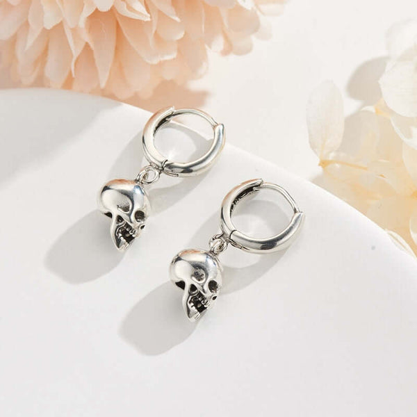 Human Skull Earrings (Silver)