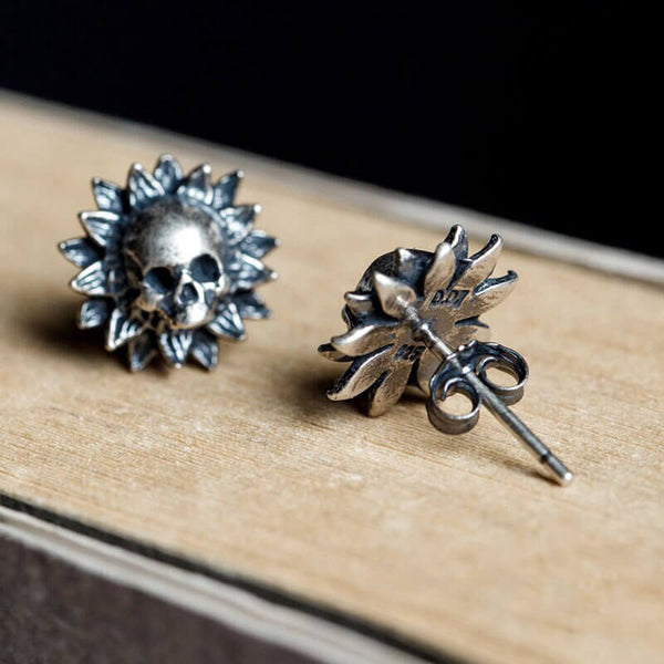 Lion King Earrings (Silver)