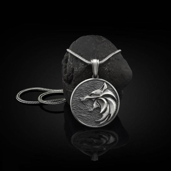 Weiße Wolf-Halskette aus reinem Zinn – Hexer-Medaillon und Amulett