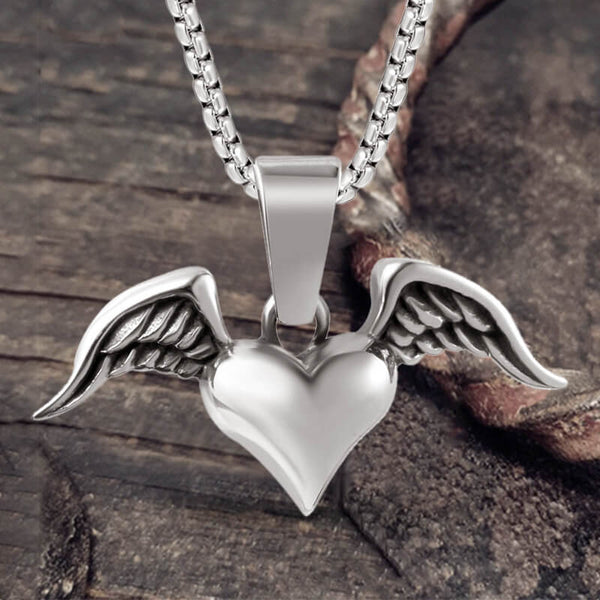 Pendentif Coeur Avec Ailes En Acier Inoxydable