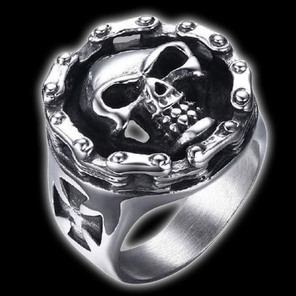 Hell's Chain Skull Ring