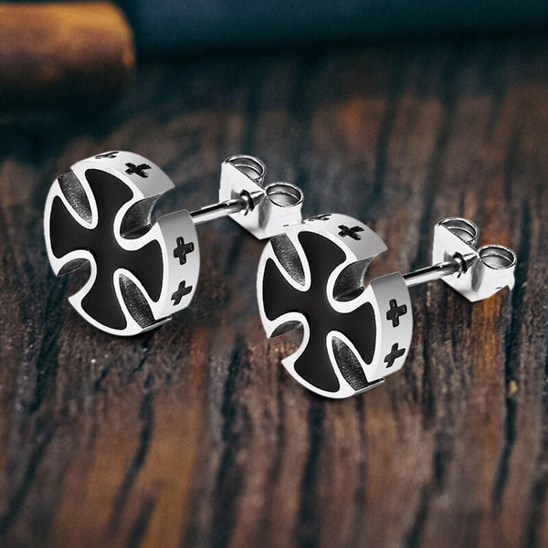 Boucles d'oreilles à tige en acier inoxydable avec croix de fer