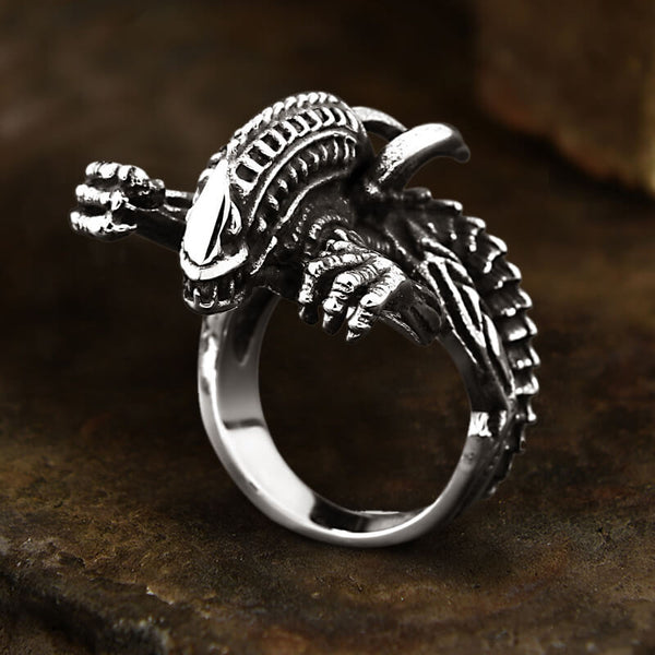 Predator Stainless Steel Skull Ring